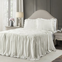Skirted Bedspread | Wayfair