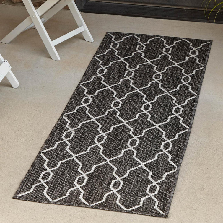 Charlton Home® Cheridy Charcoal/Ivory Indoor/Outdoor Rug & Reviews ...