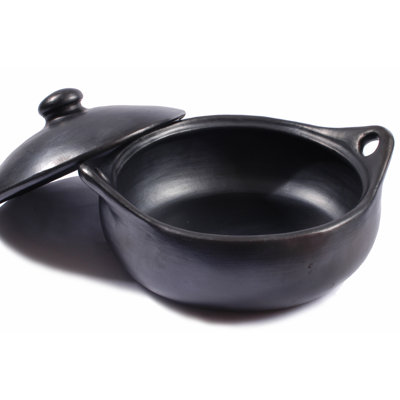 Ancient Cookware 6 Qt. Terracotta Round Flat Chamba Casserole with Lid ...