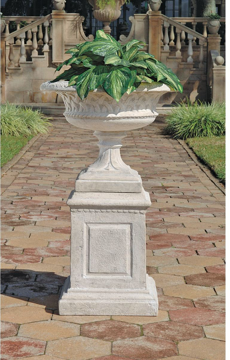 Design Toscano Larkin Urn and Plinth Set Fiberglass Resin Urn Planter