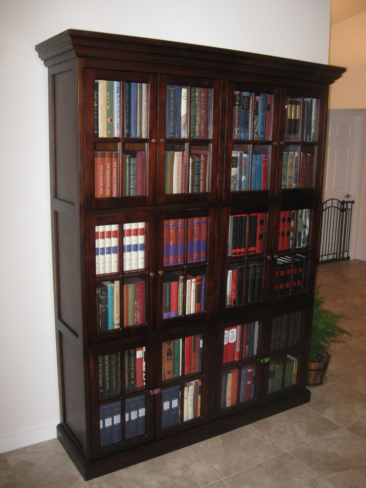 DArt Collection 84'' H x 65'' W Solid Wood Library Bookcase & Reviews
