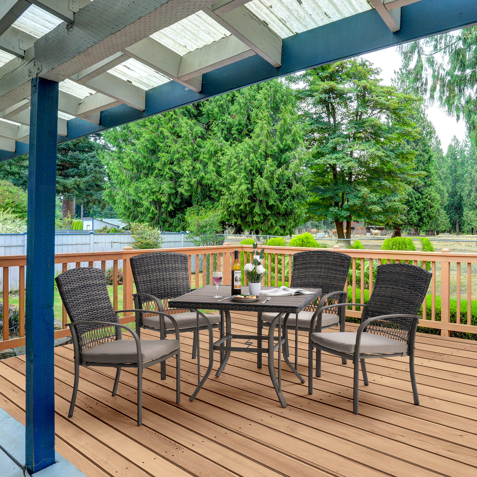 Wildon Home® Wabbaseka Square 4 Person Outdoor Dining Set with