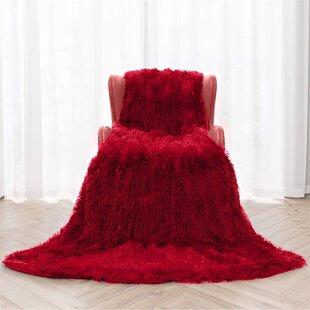 NEW RED HOTEL QUALITY FAUX FUR SOFT COZY BED SOFA THROW BLANKETs ROLLMINK THROWS 