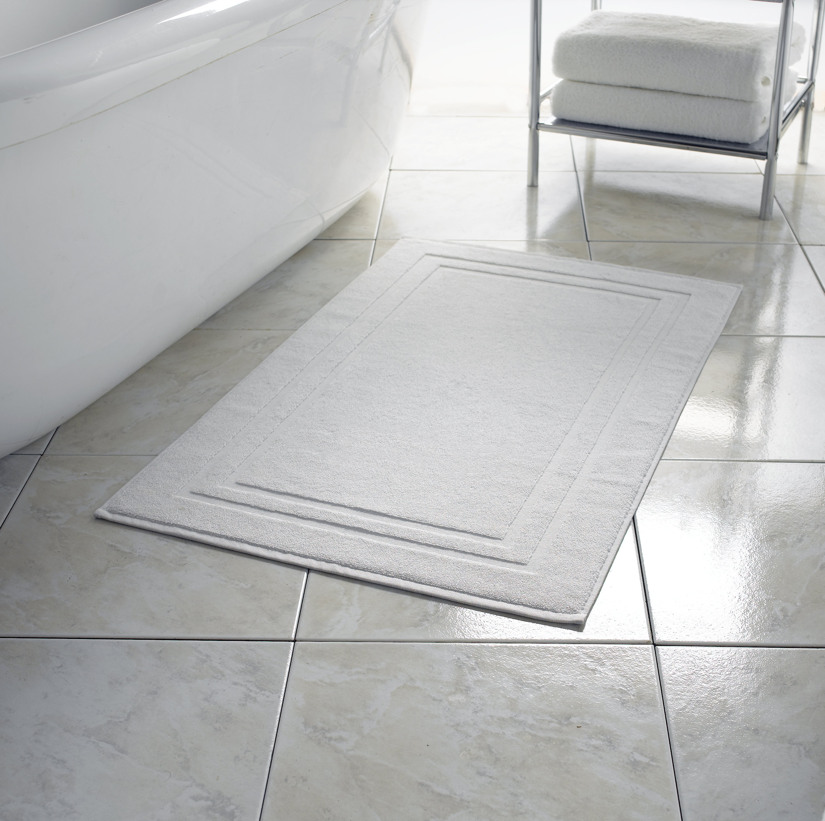 WestPoint Hospitality Five Star Hotel Rectangle 100% Cotton 12 piece ...