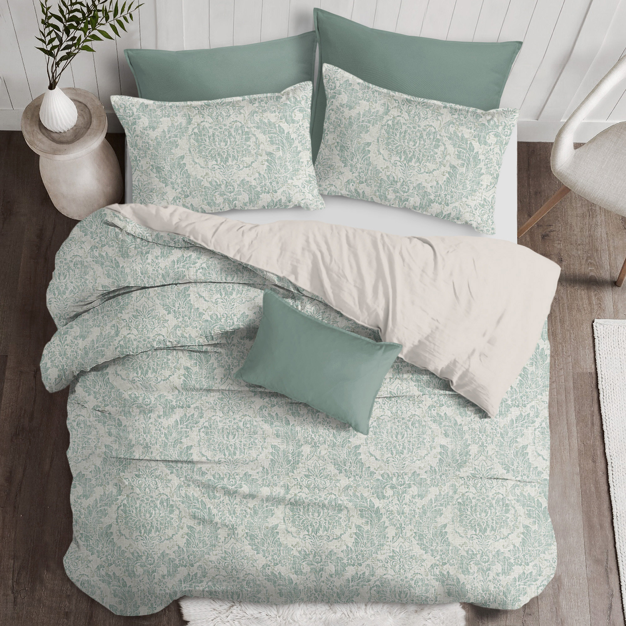 The Tailor's Bed Bordeau Linen Duvet 