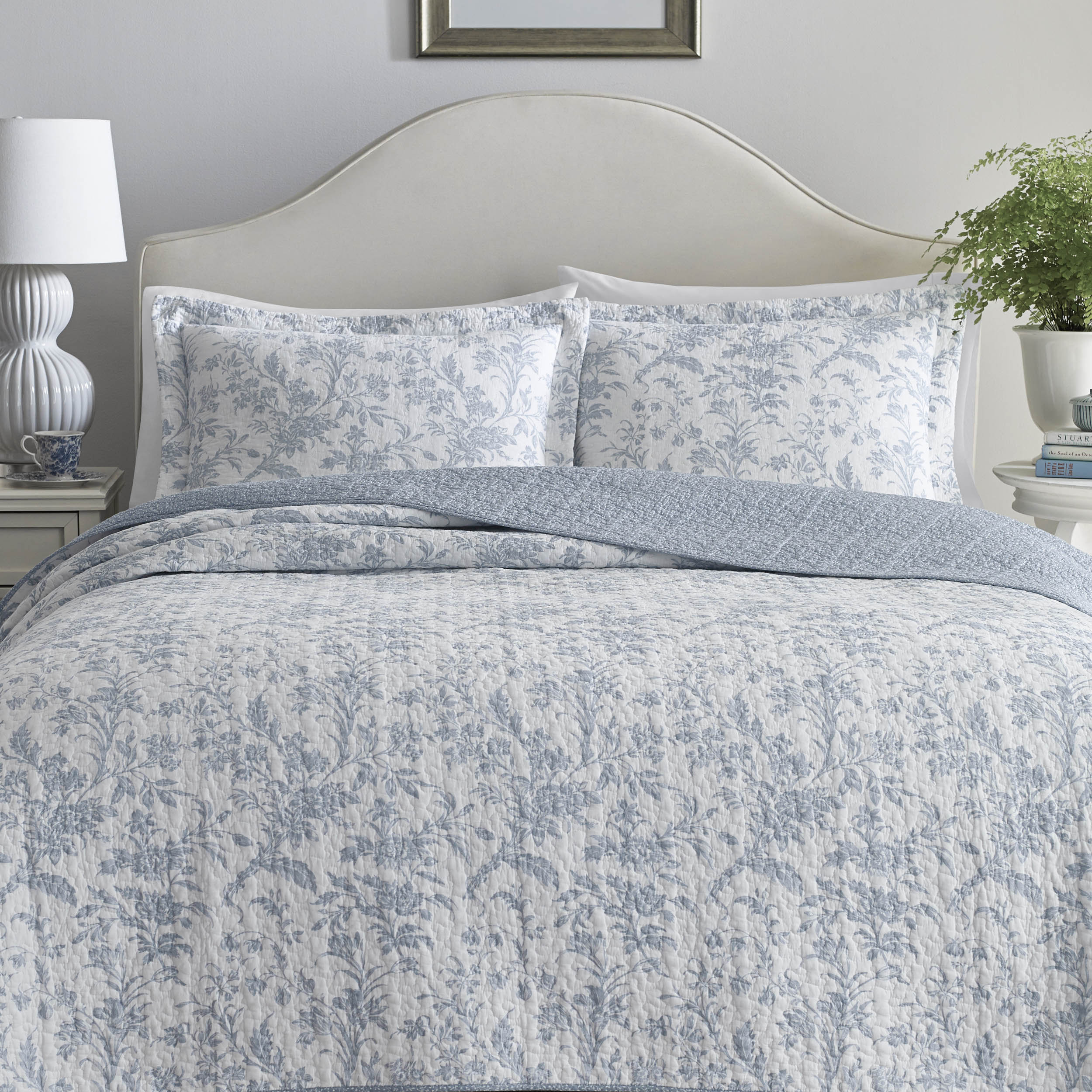 Laura Ashley Elise 7-Piece Navy Blue Floral Cotton Full/Queen Comforter ...