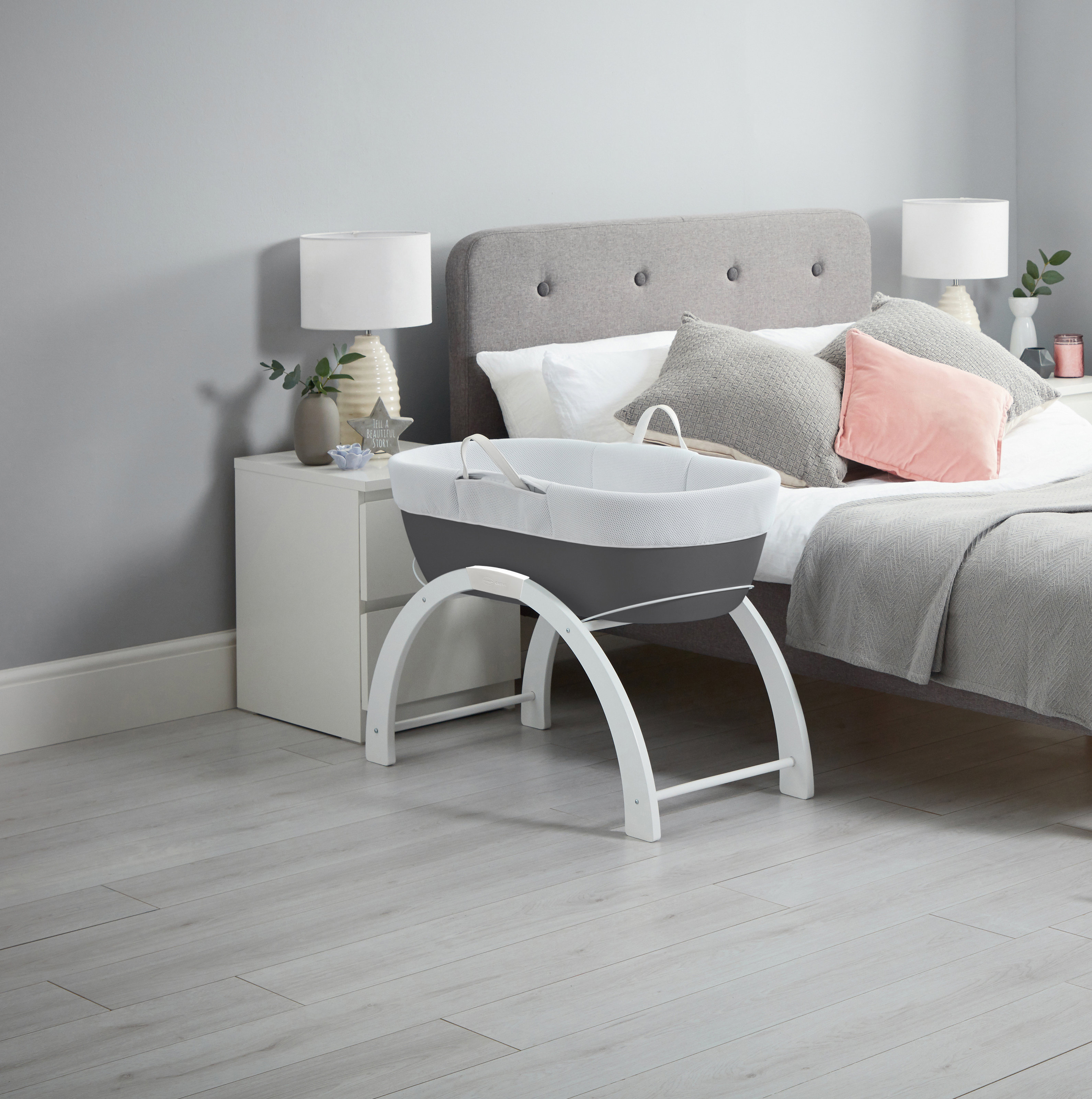 Shnuggle Moses Basket With Stand with Mattress and Stand Wayfair.co.uk