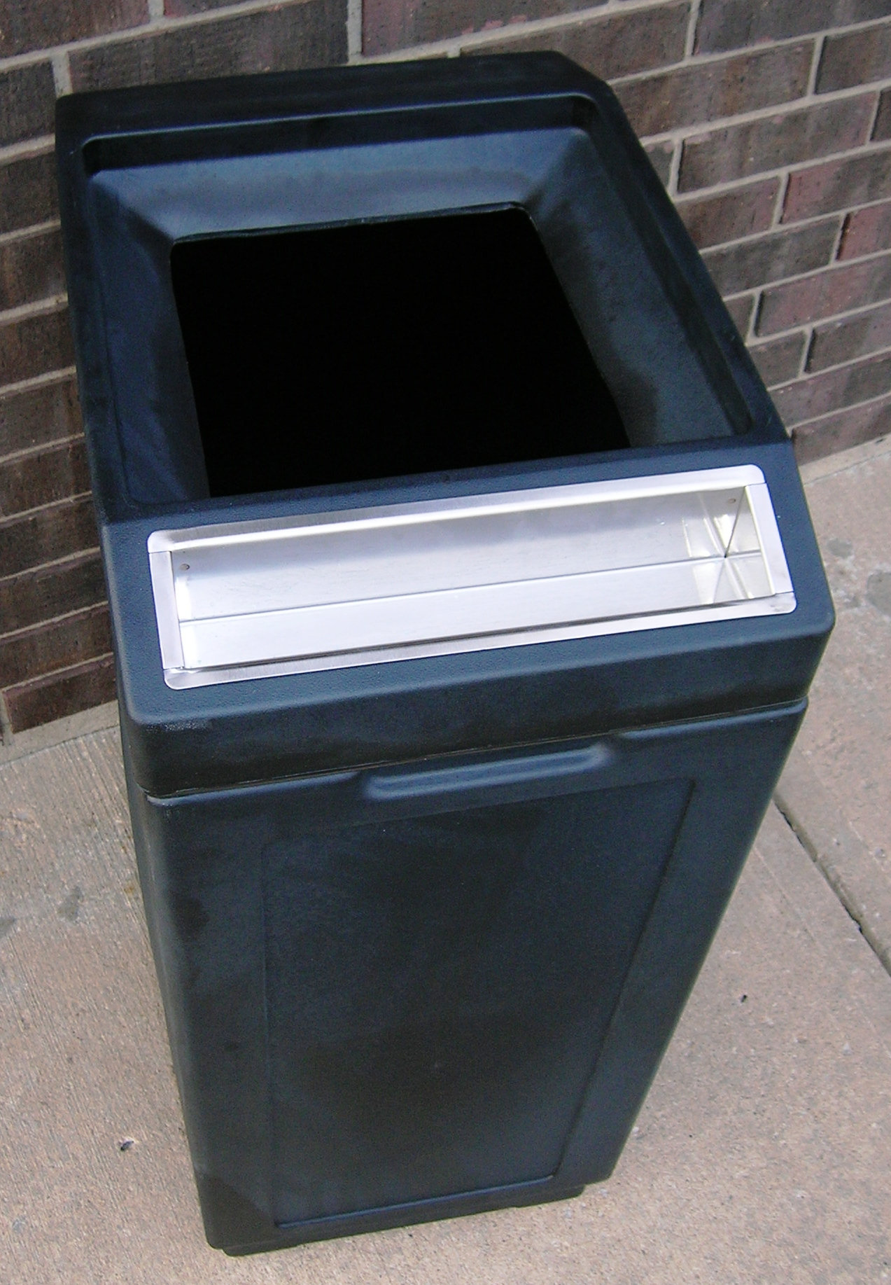 Forte Product Solutions Sidekick Open Top Waste Container with Ashtray