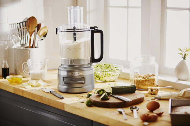 the Difference Between a Food Processor & Blender? | Wayfair