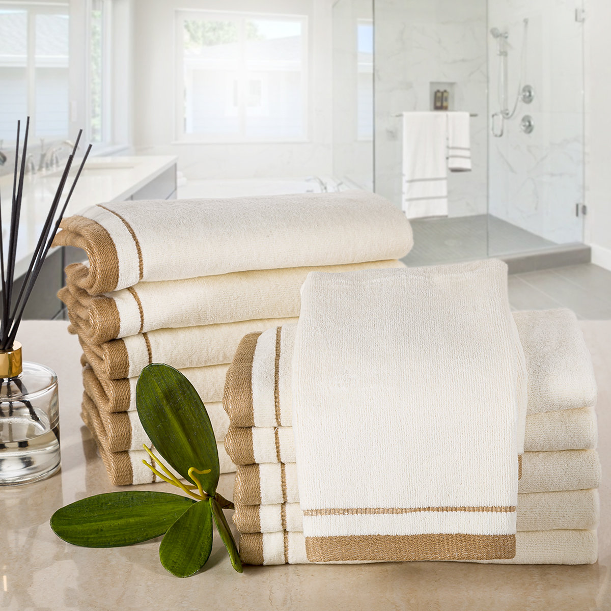 Charlton Home® Vickers 12 Piece 100 Cotton Fingertip Towel Set