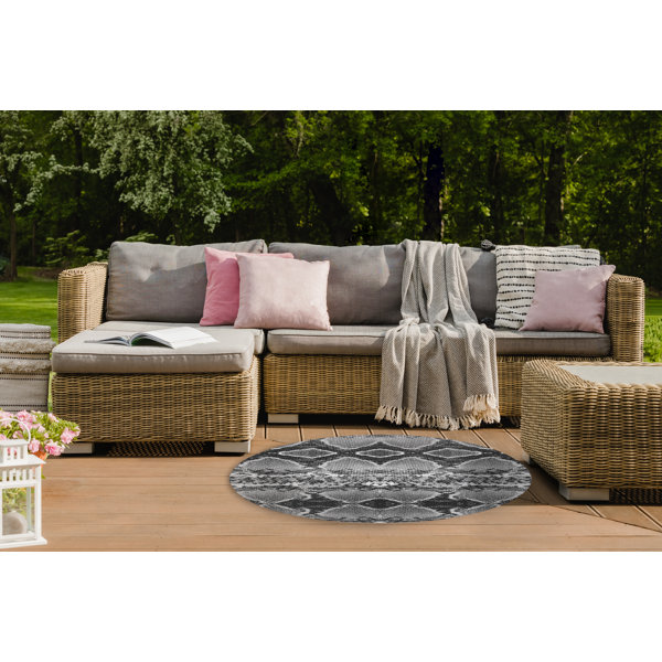 Dakota Fields Turman Gray Indoor/Outdoor Rug | Wayfair