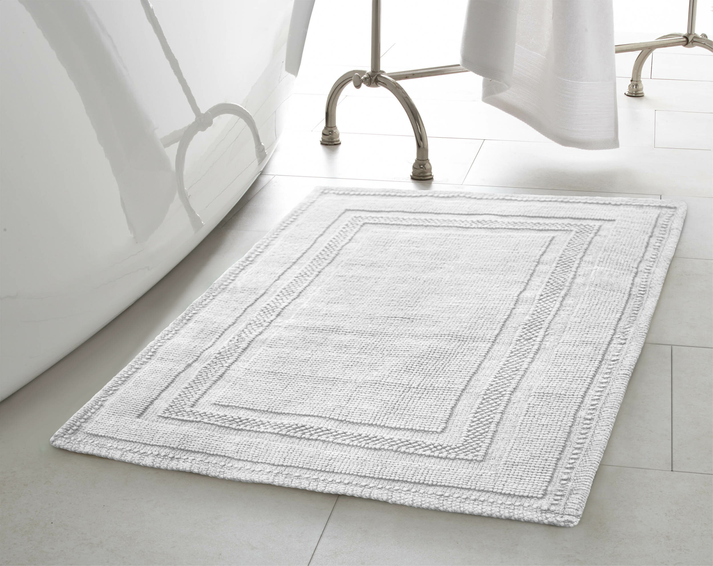 Traditional Washable Nonskid Backing Bathroom Rugs Deep Fern 24 in x 40 in 