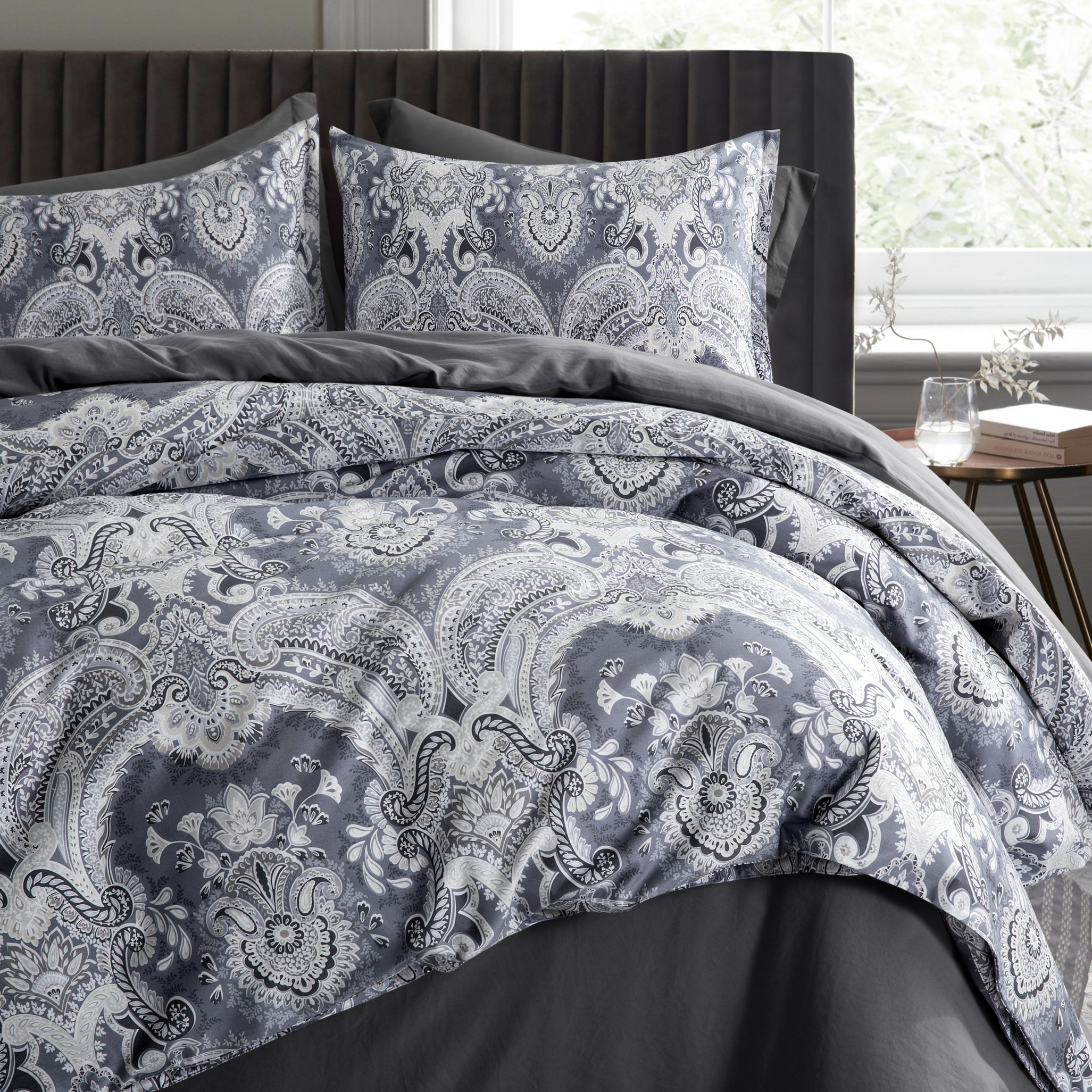 Anurima Duvet Cover Set Bungalow Rose Mattress Size: Queen