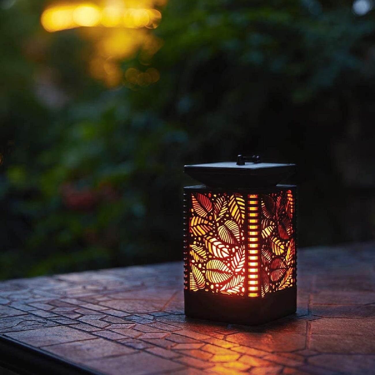 Flickering Garden Lamp Magnolia Creek Dancing Flame Solar Torch Light 