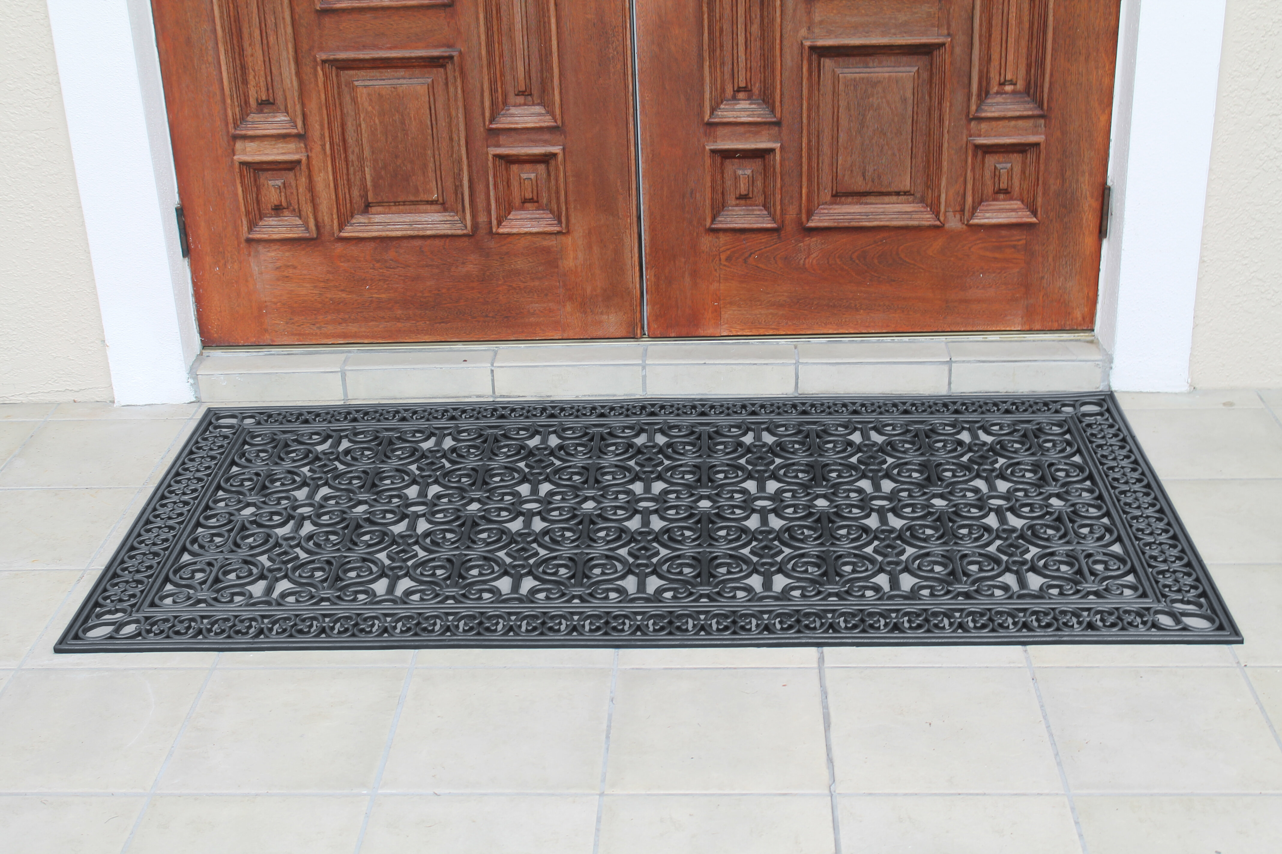 Black Rubber All-Purpose Mat 48 in Non Slip Floor Mat Easy Clean x 72 in 