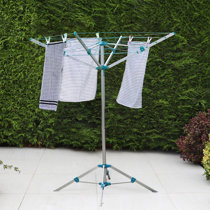 freestanding outdoor clothesline
