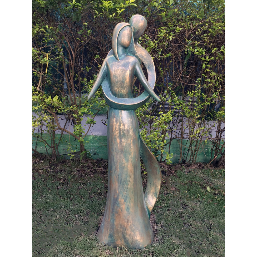 Ebern Designs Statue Resendiz